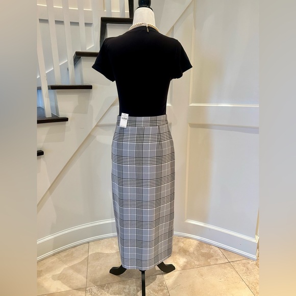 NWT! GAP Long Plaid Skirt - Picture 5 of 7